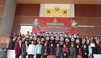 19 Lulusan Program Pascasarjana IAIN SAS Babel Ikuti Prosesi Yudisium ke-IX Tahun 2023