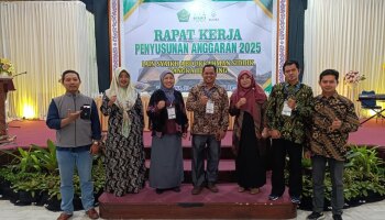 Semangat Pascasarjana Hadiri Raker Penyusunan Anggaran Tahun 2025 IAIN SAS Bangka Belitung
